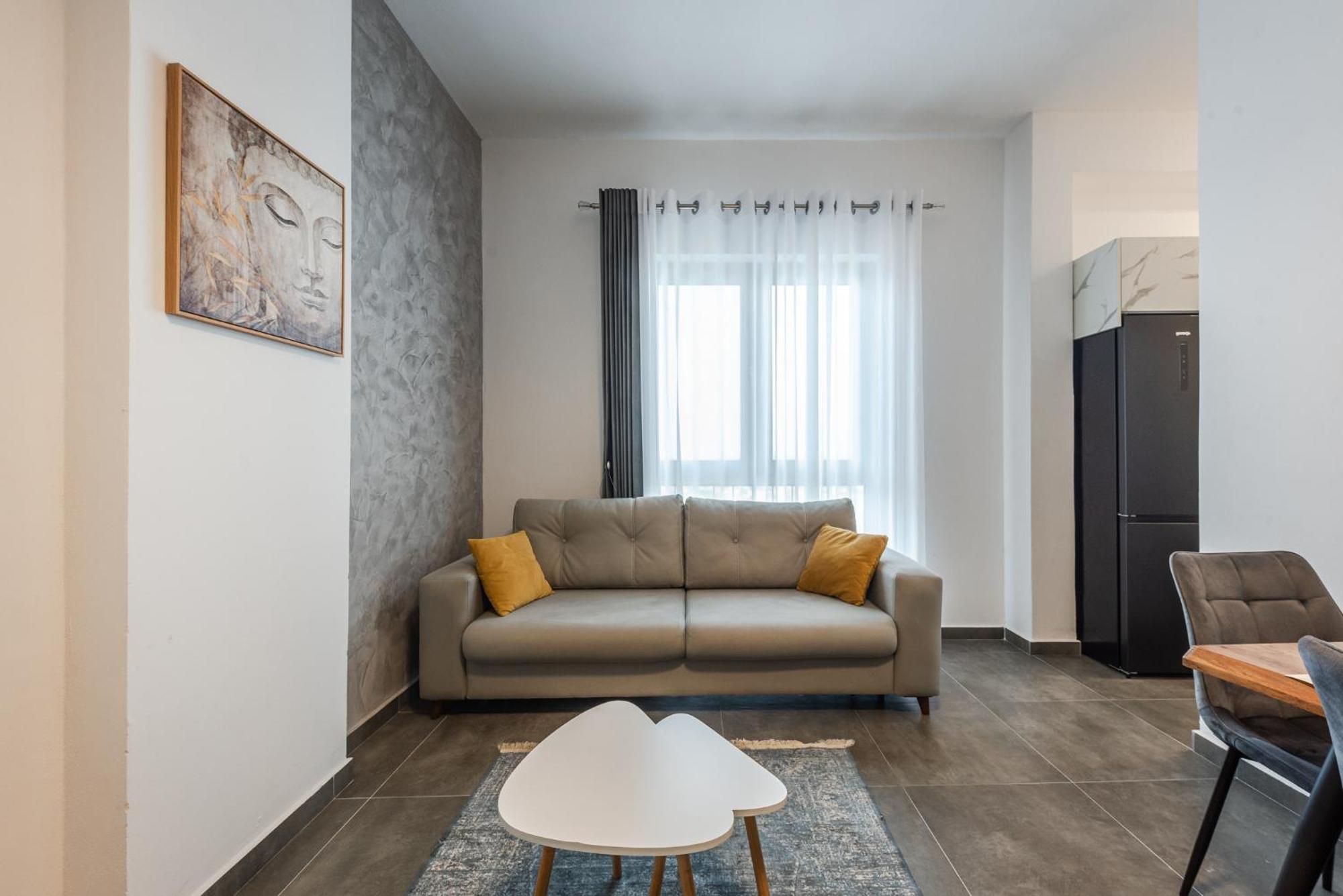 Apartment Royal Hill By Ps