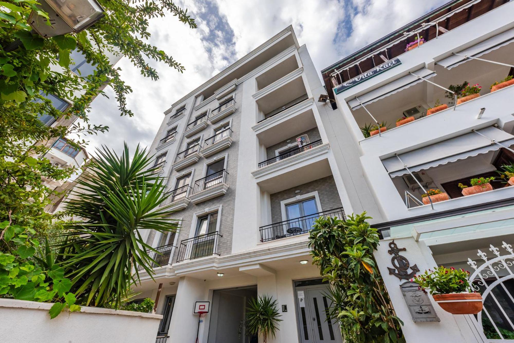 Royal Hill By Ps Apartment Durres