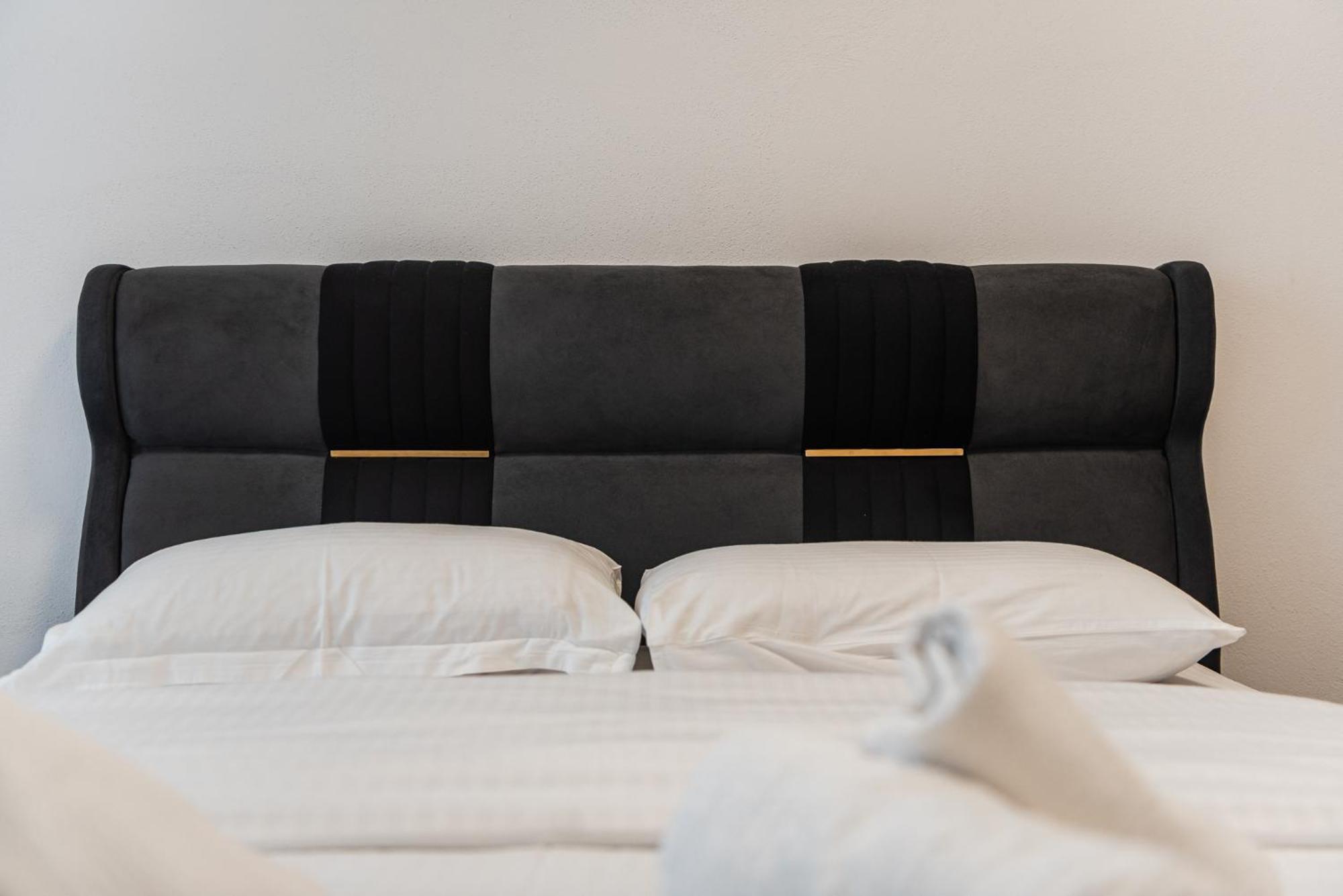 Royal Hill By Ps Apartment