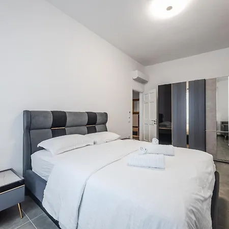 Royal Hill Apartments By Ps Durres Exterior photo